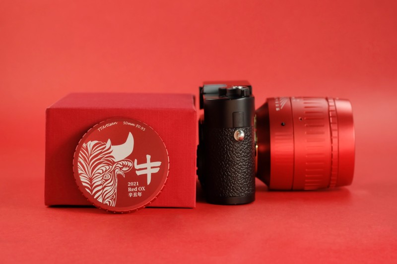 Red TTArtisan 50mm f / 0.95 Lensi, Kırmızı Muhteşem! Fotoğraf Haber