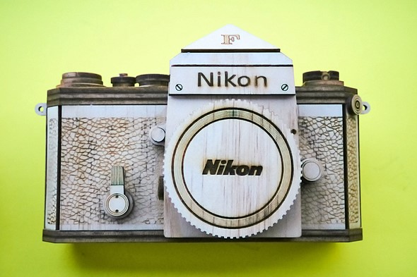 Değiştirilebilir lens ile ahşap Nikon F replikası! Mobil Foto