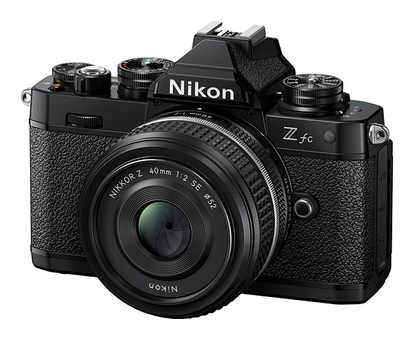 Nikon retro esintili 'Black Edition' Z fc ve 40mm F2 SE'yi tanıttı! Fotoğraf Haber