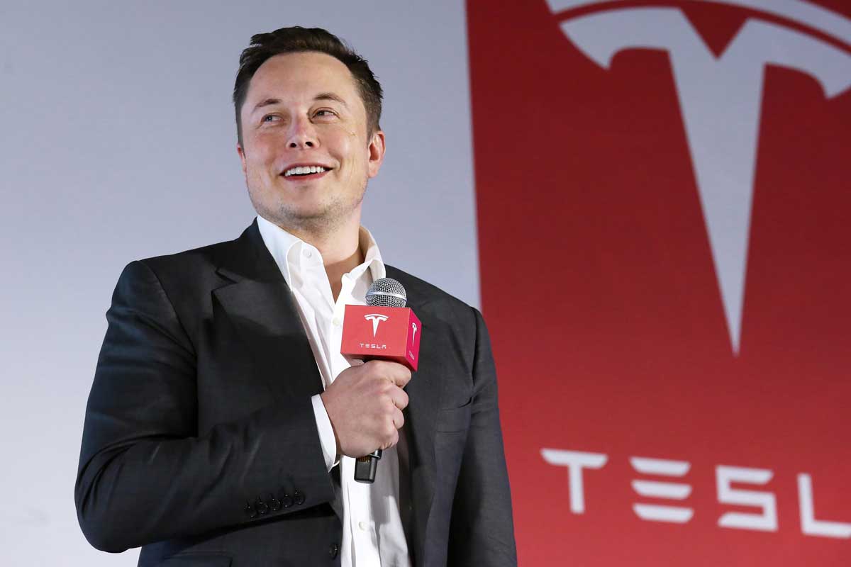 Musk neredeyse 4 milyar dolarlık Tesla hissesini boşalttı! Fotoğraf Haber