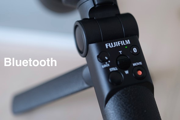 Fujifilm, X Serisi fotoğraf makineleri için 199 dolarlık Bluetooth tripod tutacağını tanıttı! Fotoğraf Haber