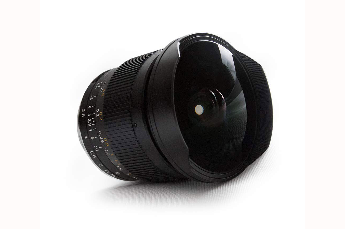 TTArtisan, Sony E montaj sistemleri için 11mm F2.8 balıkgözü lensi piyasaya sürdü